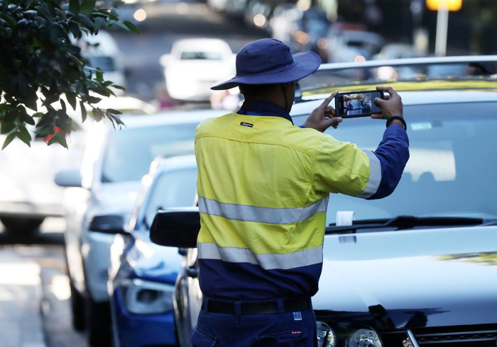local-government-parking-officer-brisbane-city-council 1 700px