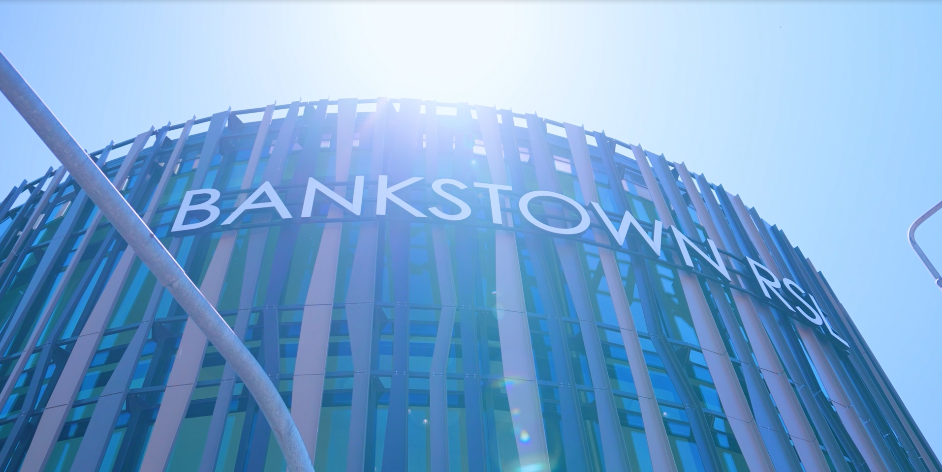 Resolving poor in-building coverage with a distributed antenna system