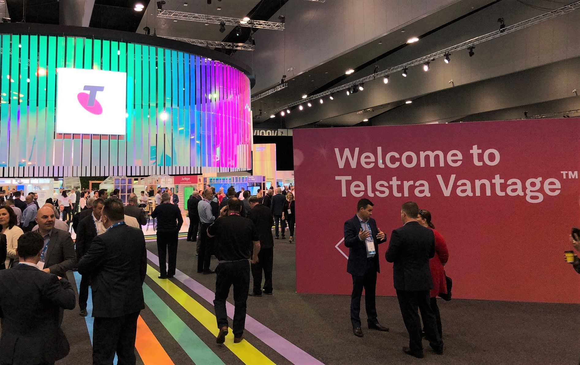 Telstra vantage show floor 22